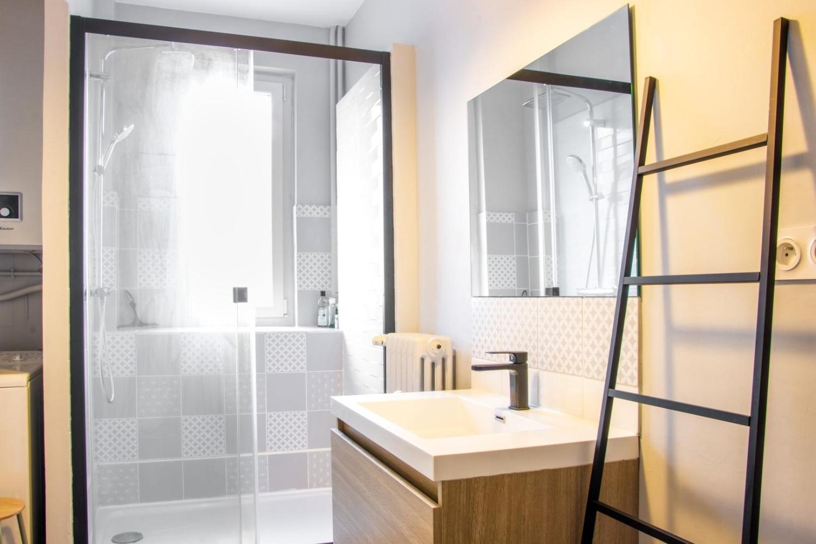 Le Boncenne - Large Bright T4 Downtown Apartment Poitiers Bagian luar foto
