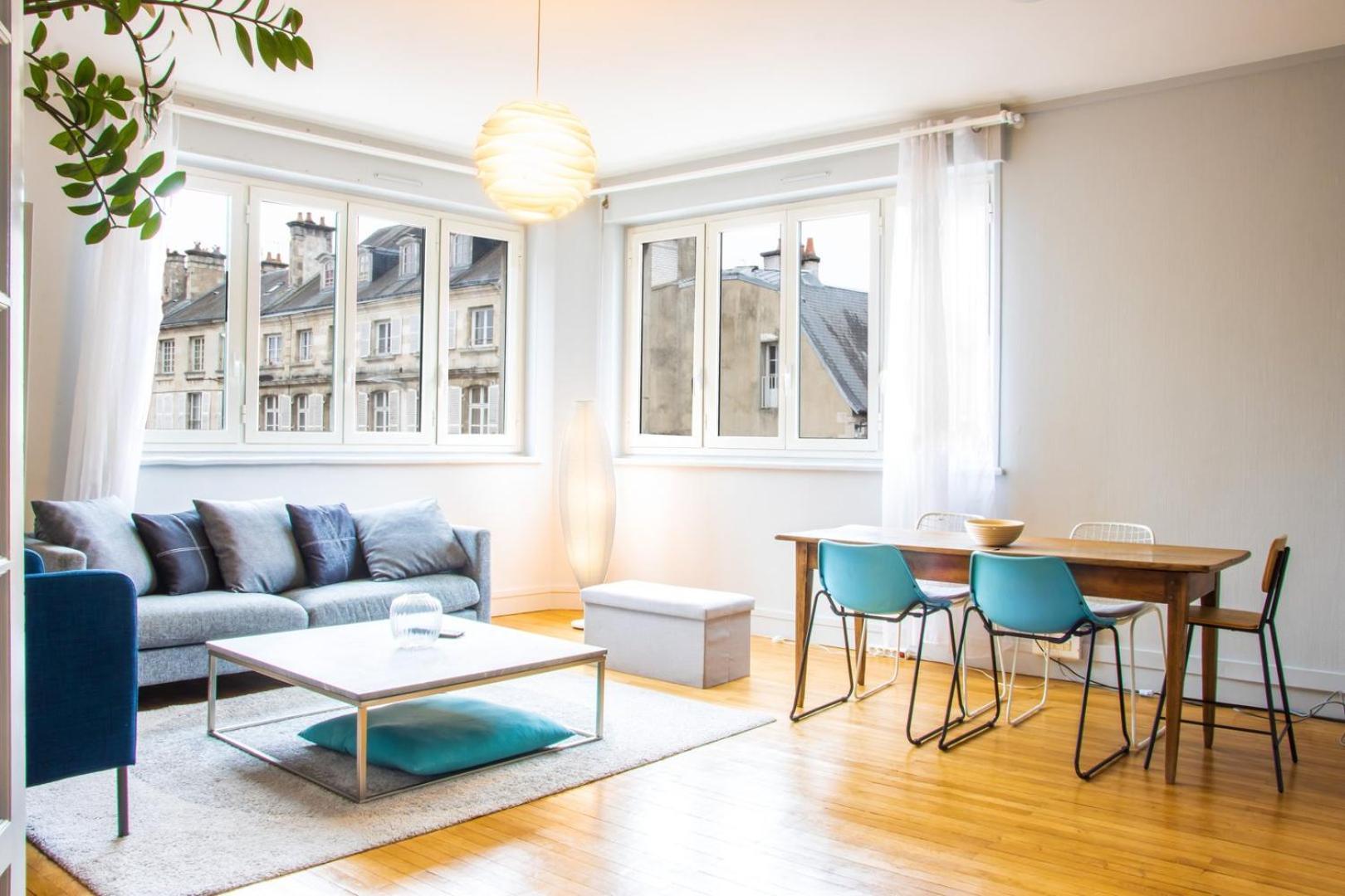 Le Boncenne - Large Bright T4 Downtown Apartment Poitiers Bagian luar foto